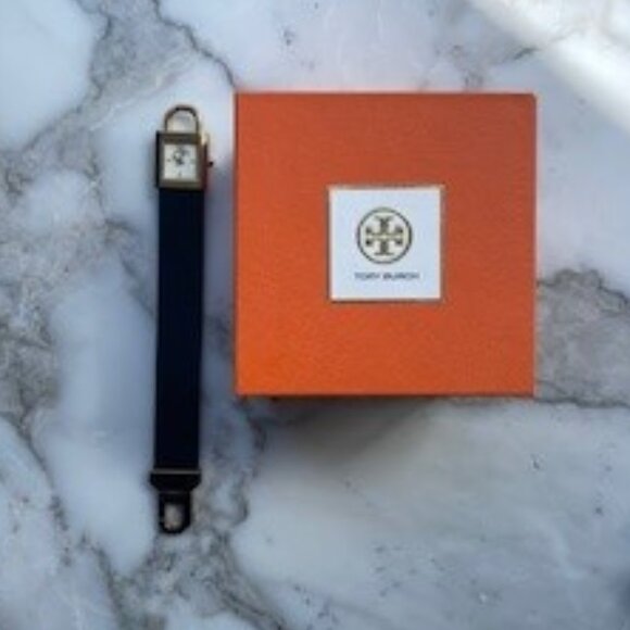 Tory Burch Surrey Black Leather Strap Women's Watch - Picture 4 of 6